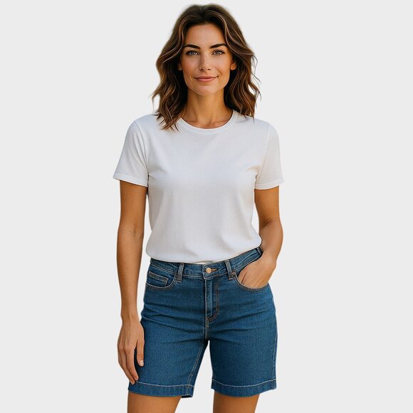 Levi’s 515 Shorts Womens 14 Blue Denim Mid Rise Classic Fit Casual Summer Staple - Picture 1 of 14